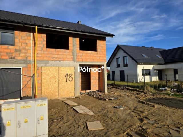 Dom 125 m², Obora