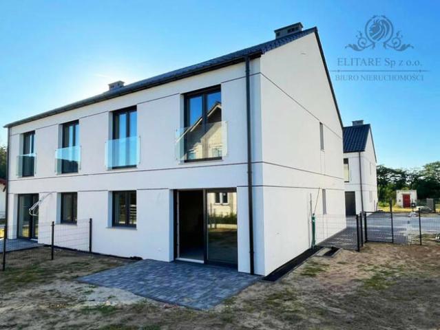 Dom 126m2 w zab. bliźniaczej z pompą ciepła/ Miłoszyce, Jelcz Laskowice