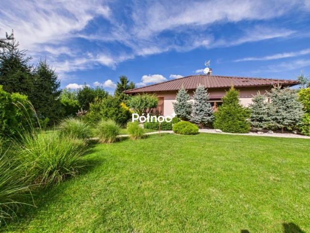 Dom 128 m², Spalona
