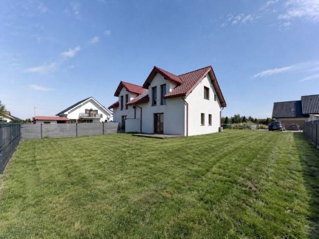 Dom 120 m², Oława