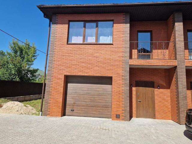 дом 135 m2 Город и пригород
