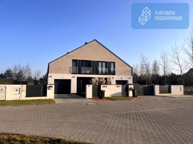 Dom 136 m², Lusowo