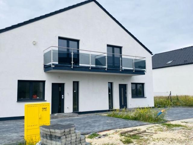 Dom 136,49 m², Wiry