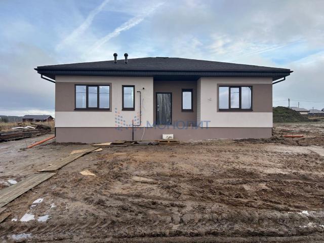 дом 1307 m2 Березовка