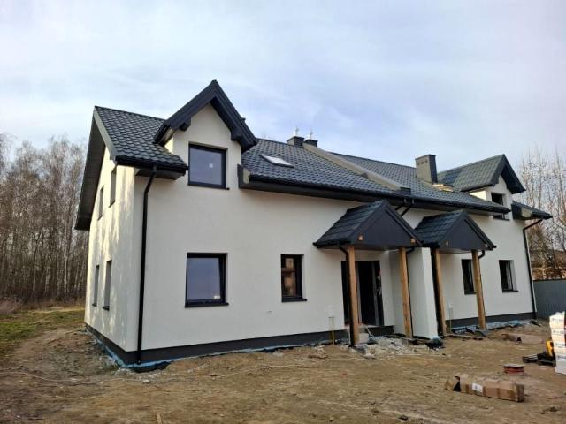 Dom 132 m², Adamowizna