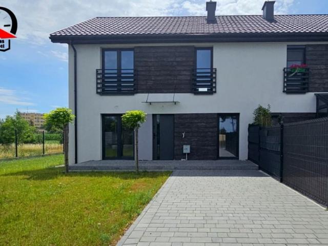 Dom 144,57 m², Czołowo