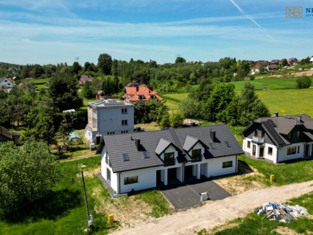Dom 140 m², Koźmice Wielkie