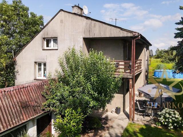 Dom 140 m² z garażem 100 m² na działce 1066 m²