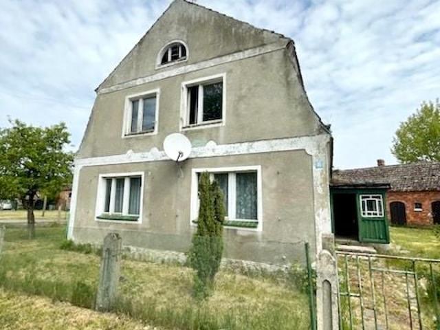 Dom 140,73 m², Police