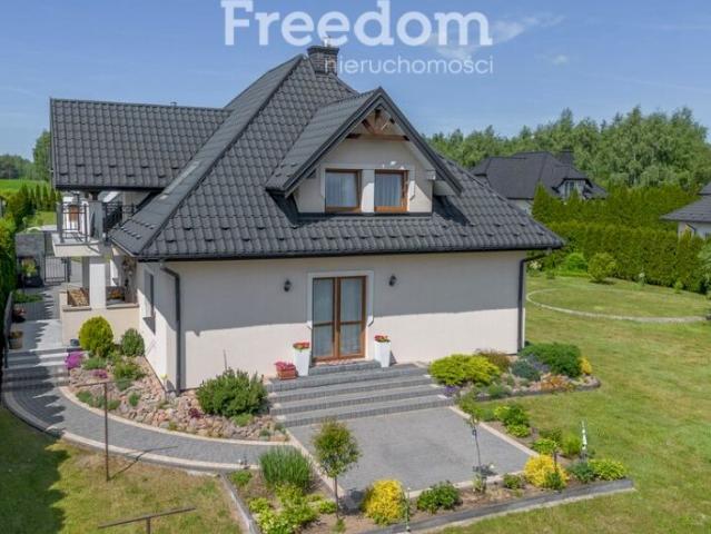 Dom 141,99 m², Biadoliny Szlacheckie