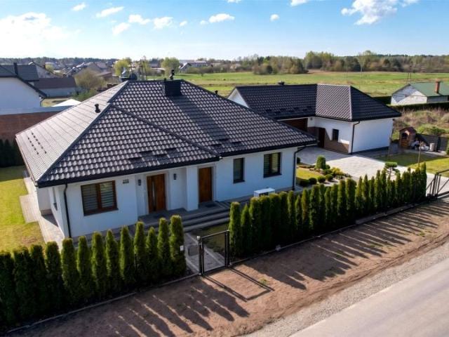 Dom 156 m², Korczów
