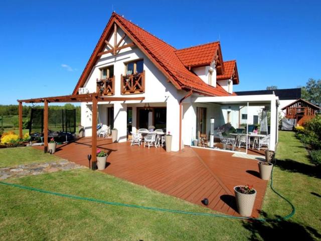 Dom 156 m², Okrągłe