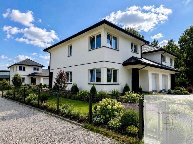 Dom 150 m², Łazy