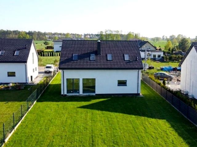 323390 150 m², Przyłęki