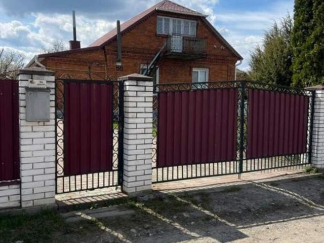 дом 151 m2 Гречаны