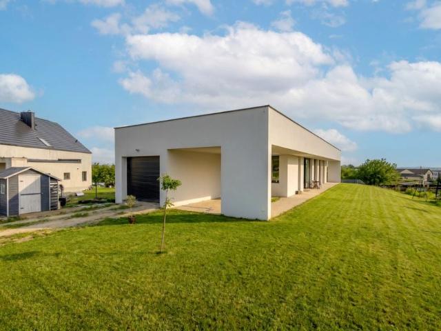 Dom 152 m², Trzebnica