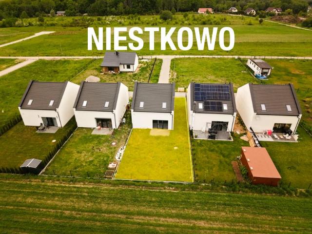 Dom 153 m², Niestkowo