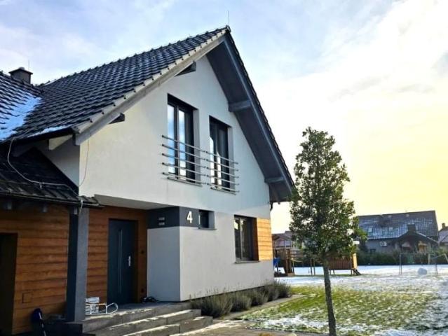 Dom 165 m², Oława