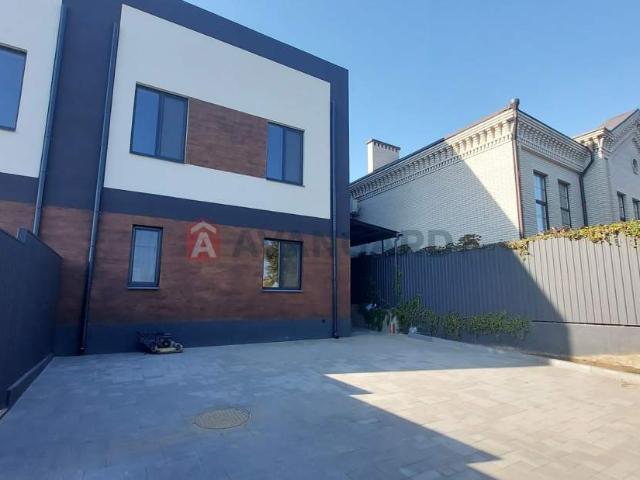 дом 160 m2 Соборный Жовтневый