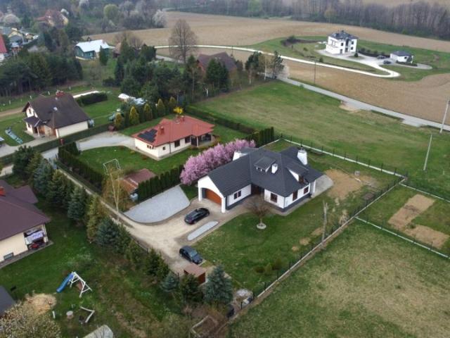 Dom 163 m², Grabownica Starzeńska
