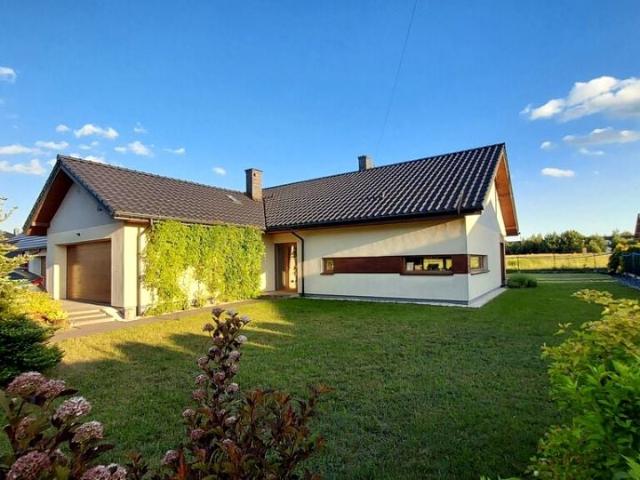 Dom 174 m², Niestachów