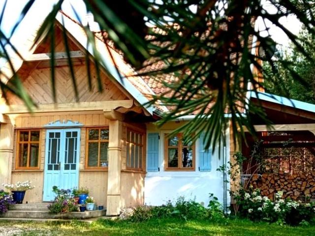 Dom 174 m², Serwy
