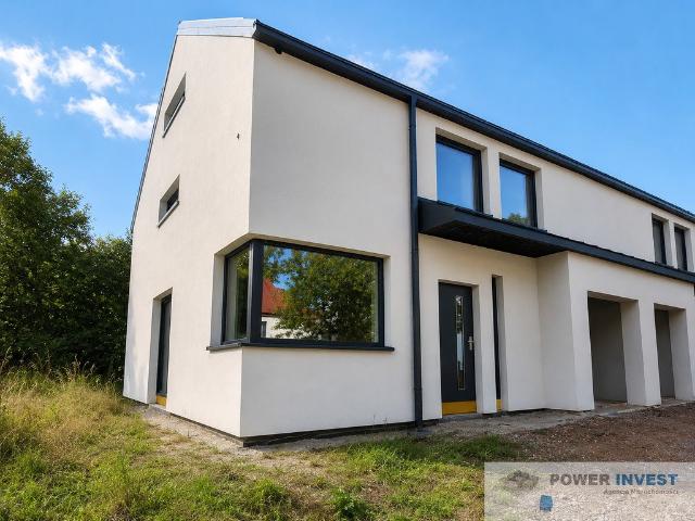 Polecam przestronny dom 176 m² z 4 sypialniami i garażem w Krakowie