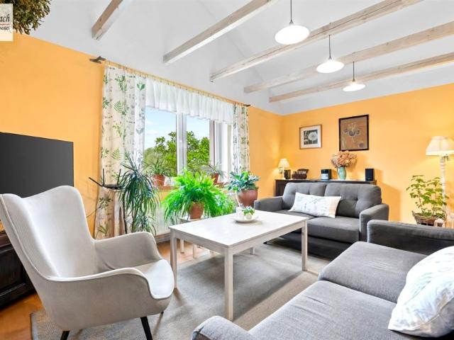 Dom 179 m², Tychy