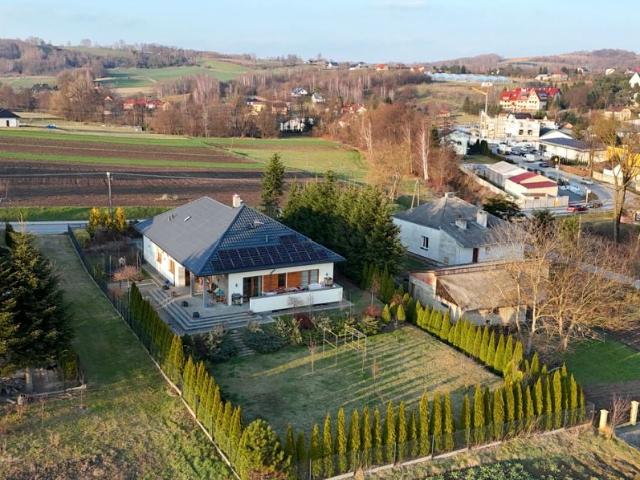 Dom 171 m², Chmielnik