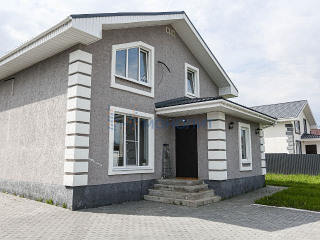 дом 1723 m2 Каменки с