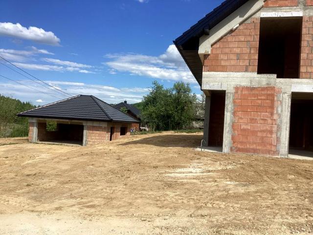 Dom 172 m², Cisie