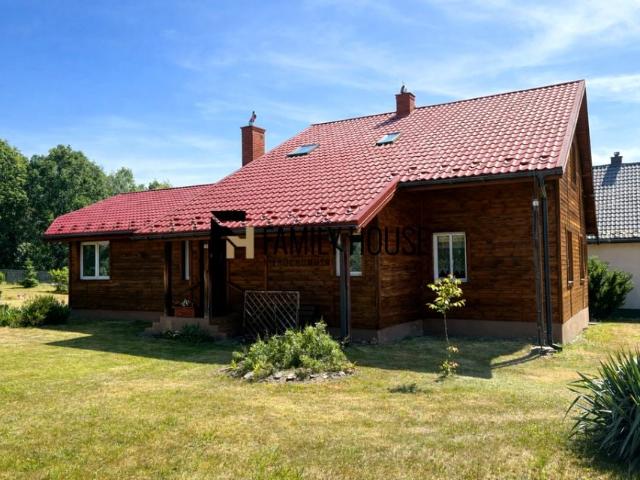 Dom 173 m², Skłoby
