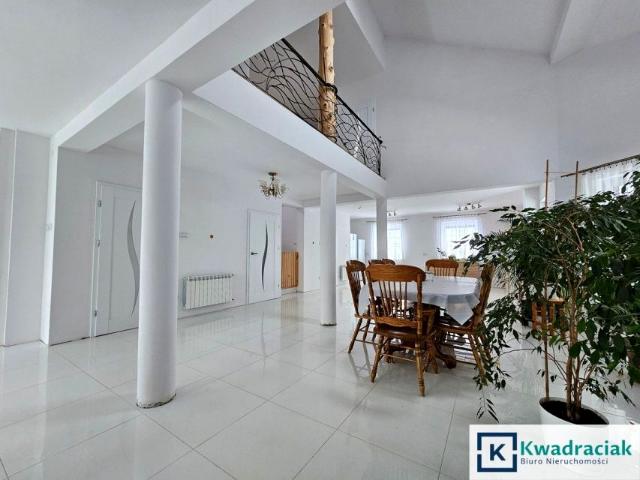 Dom 173,90 m², Wrocanka