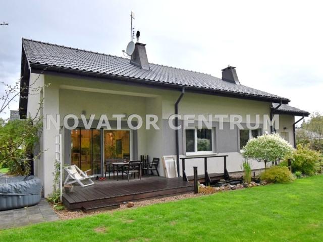 Dom 189 m², Zielonka