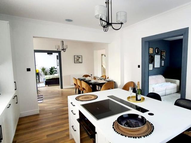 Dom 180 m², Kwiatonowice