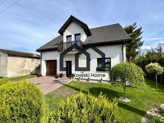 Dom 180 m², Pecna