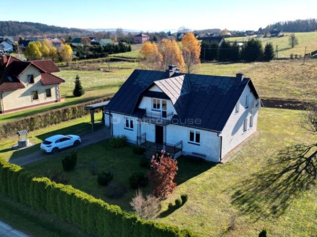 Dom 180 m², Zmiennica