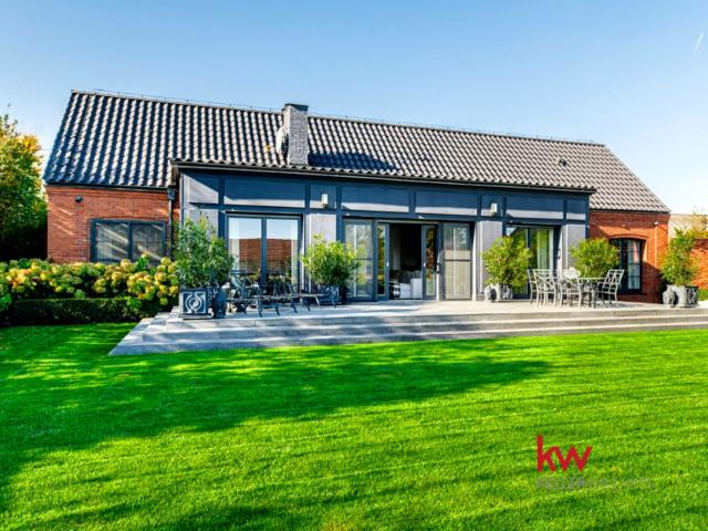 Dom 180,75 m², Wróblewo