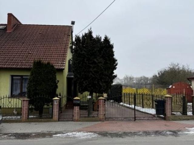 Dom 181 m², Wapnica