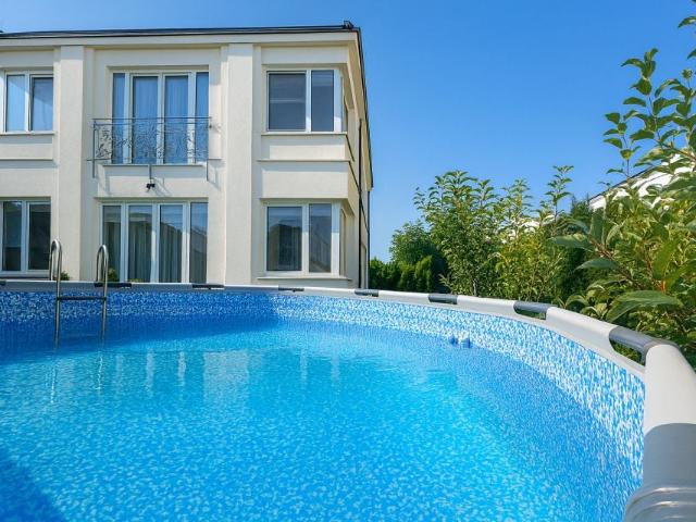 Dom 183 m², Łazy
