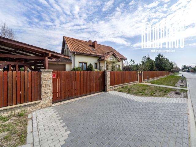 Dom 183 m², Truskaw