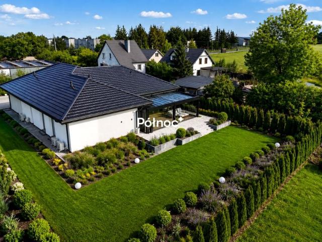 Dom 194 m², Pokrówka