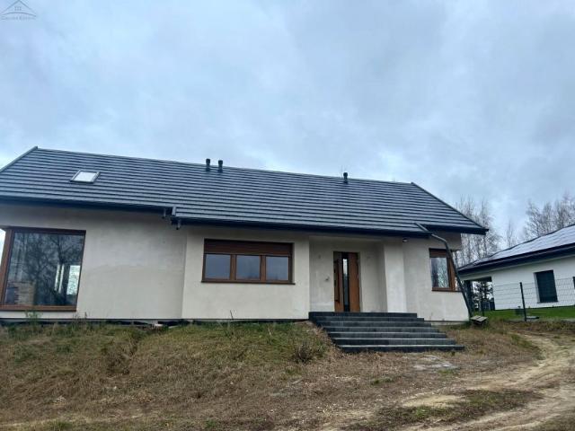 Dom 192 m², Wolica