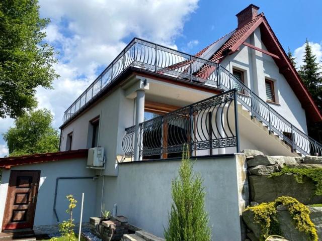 Dom 206 m², Górki Wielkie