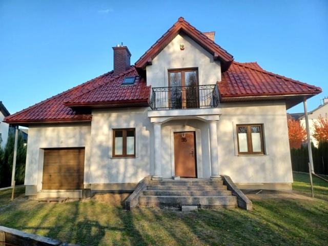 Dom 208 m², Niepołomice