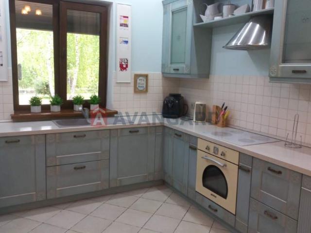 дом 200 m2 Ясногородка