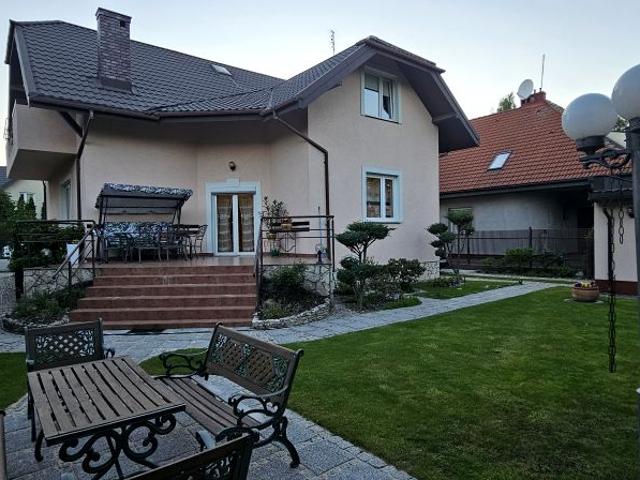 Dom 200 m², Częstochowa