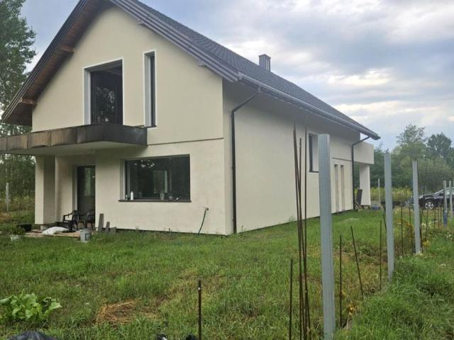 Dom 200 m², Trzcinka