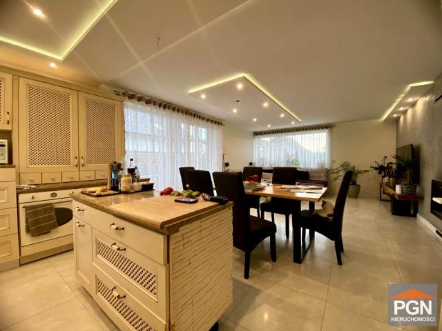 Dom 215 m², Pogorzelica