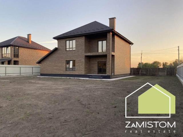 дом 210 m2 Гнедин